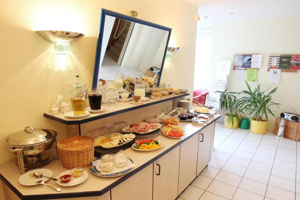 F-1010 Strandhaus Moenchgut Bed&Breakfast Dz 28 Terrasse Strandnah, Inkl Fruehstueck لوبه المظهر الخارجي الصورة